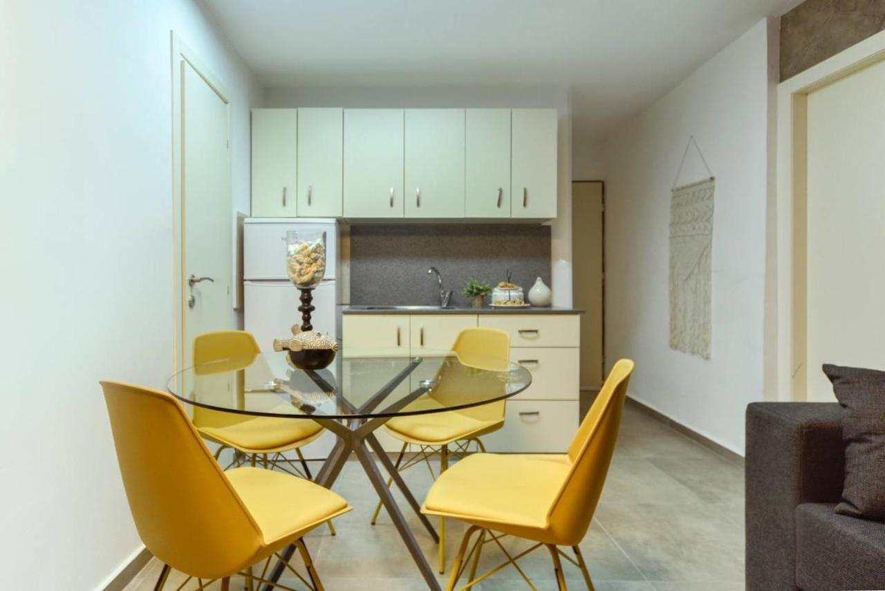 Authentic One Bedroom Apartment In City Center Jeruzalem Buitenkant foto